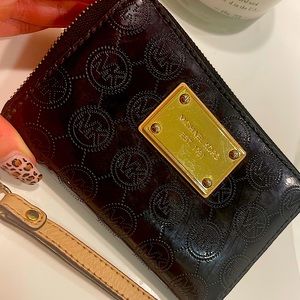 Michael Kors Wristlet